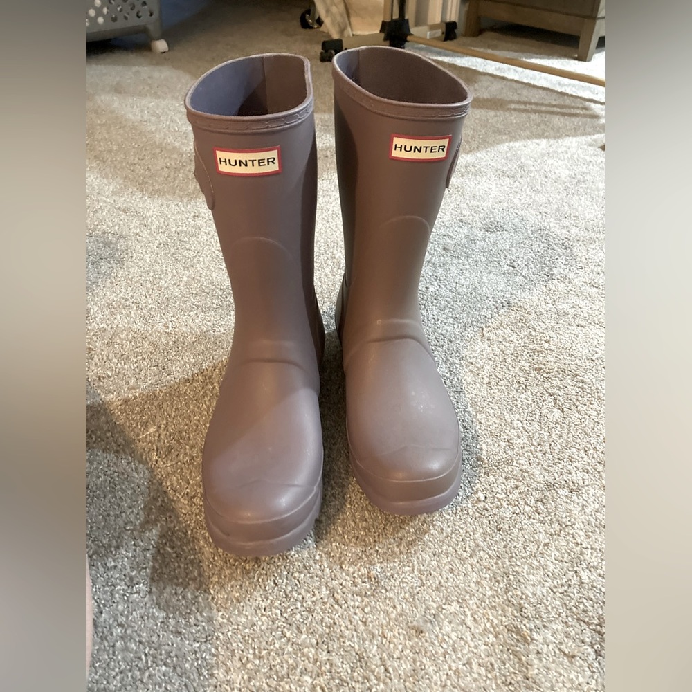 Hunter rain boots 💜